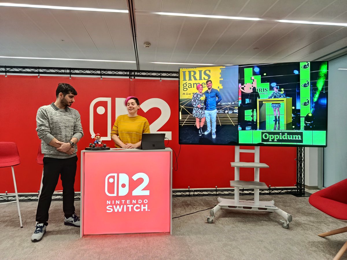 As91Amo's tweet image. De vuelta tras visitar el Showroom de @NintendoES para saber más sobre @EPGames vía @TodoJuegos_com  con @PlayOppidum  #indiegame #indie  #nintendo