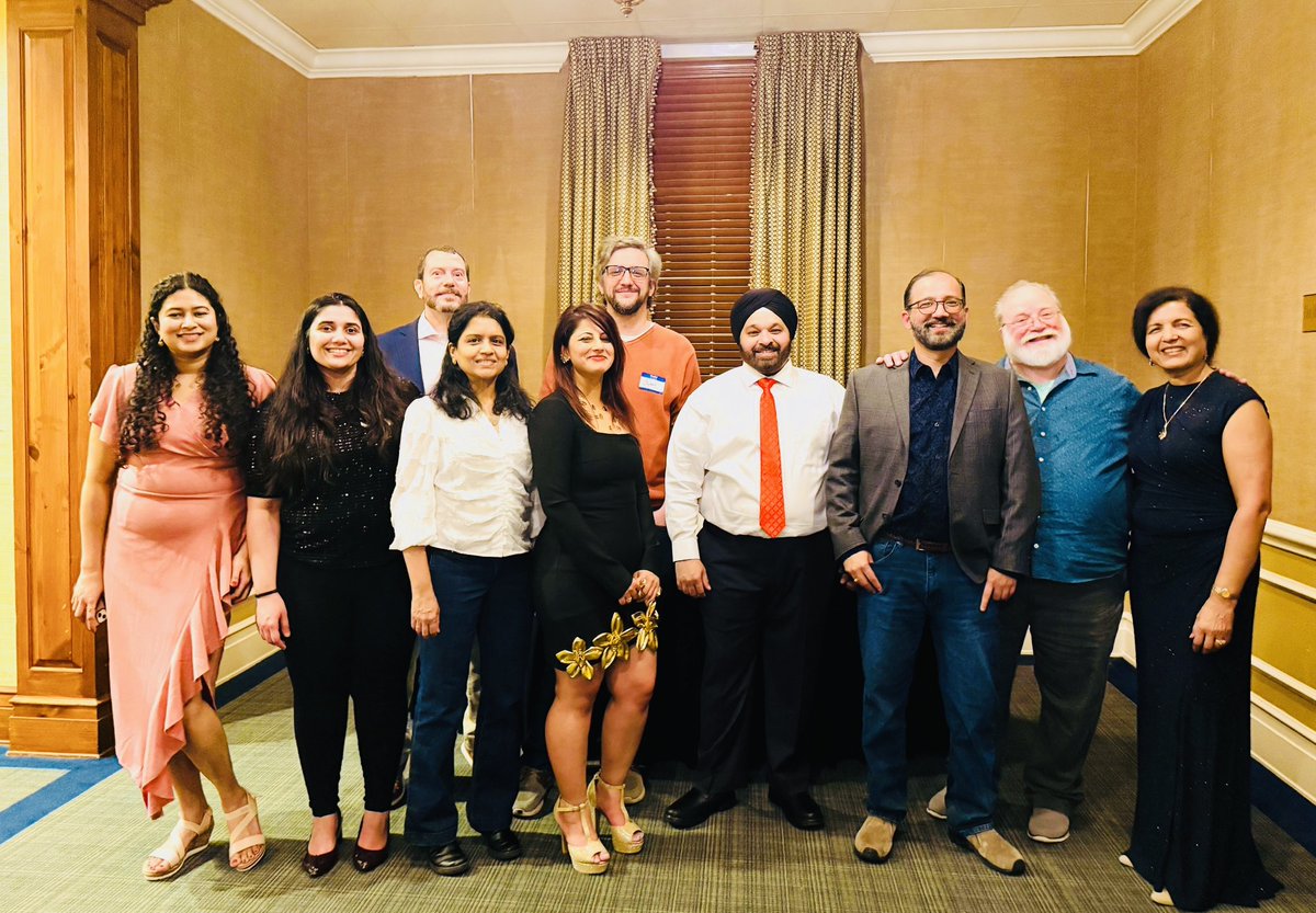patagoniahealth's tweet image. Wrapping up 2025 with the people who make Patagonia Health what it is. Grateful for another year of teamwork, growth, and good moments. Cheers to the holiday season 🎄💚

#PatagoniaHealth #CompanyCulture #HolidayParty #HappyHolidays