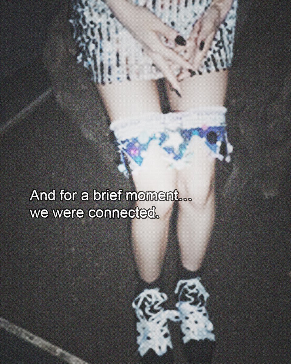 chuu_atrp's tweet image. [💿]
CHUU The First Album [XO, My Cyberlove]

🎧2026.01.07 6PM (KST)

A small square filled with hearts💙📲
그녀의 마음은 늘 이미지처럼 전송된다.

💙CYBERLOVE ARCHIVES

#CHUU #츄 #XOMyCyberlove