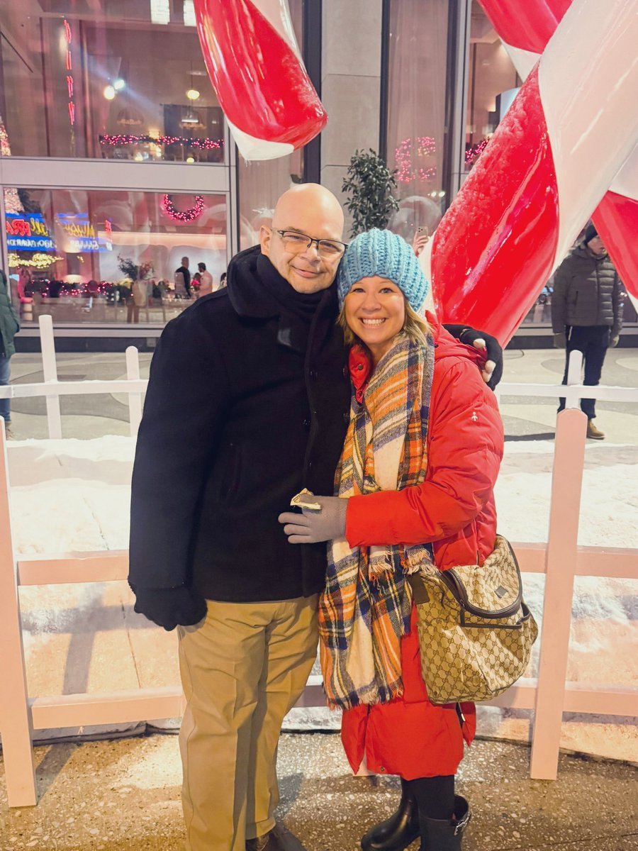 DanaSurowitz's tweet photo. 🎅🏻❤️ https://t.co/iiAnWgj4Cd