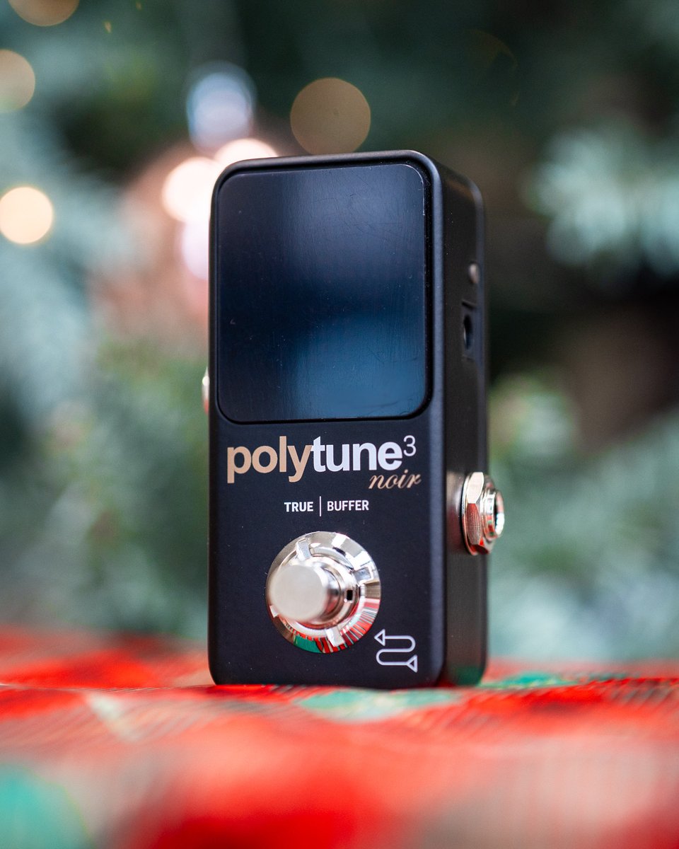 LongMcQuade's tweet photo. Deck the halls with tone this holiday season ππ
Some more effects pedals featured in this year's #DreamBook β‘β‘
Tap the link to browse all Dream Book pedals and SAVE! π https://t.co/e6VI1ZLgHJ
#LongAndMcquade #LM2025 #EffectsPedals #HallOfFame2 #HallOfFameReverb https://t.co/5XagBJBb7f