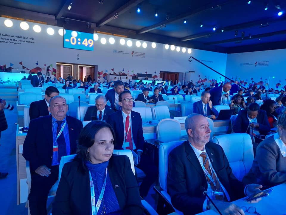 🇨🇺|Una delegación cubana, presidida por la contralora general de la República, Miriam Marbán González, participa en la XI Sesión de la Conferencia de los Estados Parte de la Convención de las Naciones Unidas contra la Corrupción (UNCAC), en Doha, Qatar.

🔗cubaminrex.cu/es/cuba-reafir…