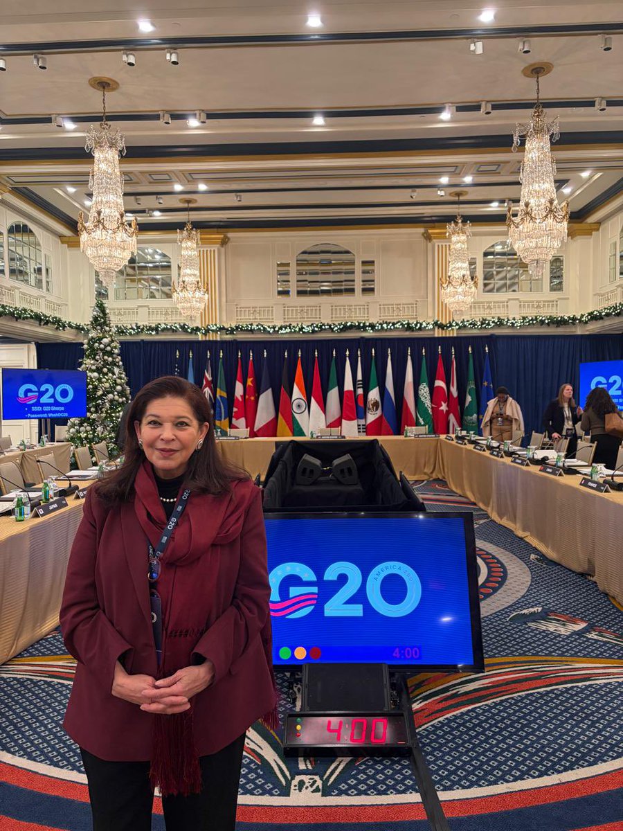 En Washington D.C. para primera reunión sherpas G20, cuya presidencia estará a cargo de Estados Unidos en 2026. Hemos conversado sobre comercio, desregulación, innovación y energía. Me acompañan <a href="/FaridHannan/">Farid Hannan Goyri</a> y Alejandro Alba.