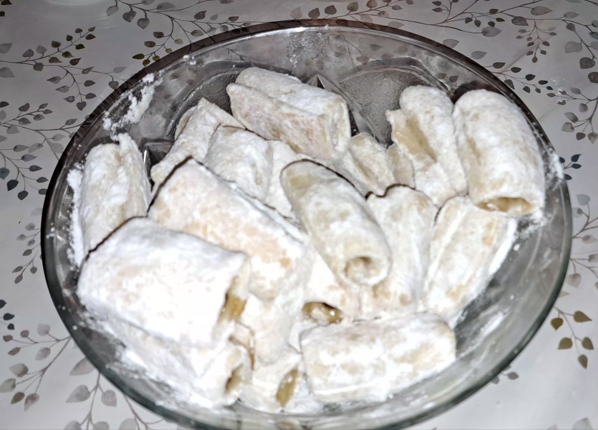 VMjerom's tweet image. Moze uz kafu.