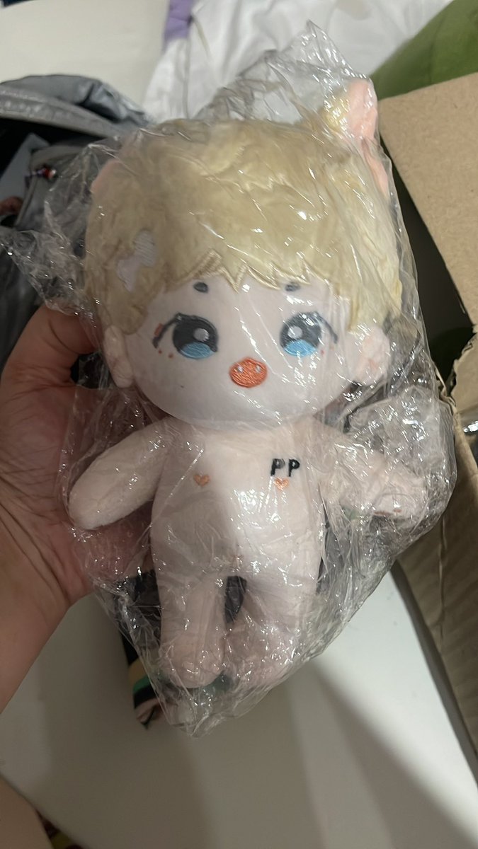 pengpraew's tweet photo. Sale ตุ๊กตา���ิวกิ้นพีพี ตัวละ 120 บาท  #แปลรักOfficialGoods #ตลาดนัดบิวกิ้นพีพี #ตลาดนัดบกพพ #แปลรักฉันด้วยใจเธอthealbum #แปลรักฉันด้วยใจเธอPhotobook #ppkritt #bbilllkin #BKPP #colorsculturebyPPKRITT https://t.co/Oiwq8BoKcA