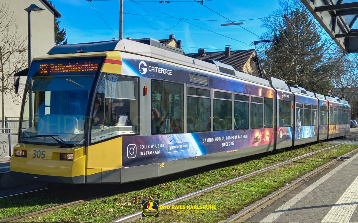 THE LONG TRAM

🚉 Verkehrsbetriebe Karlsruhe | Siemens GT8-70D/N | 305 | S2 Reitschulschlag
📷 Hauptfriedhof, Karlsruhe

#karlsruhetrams