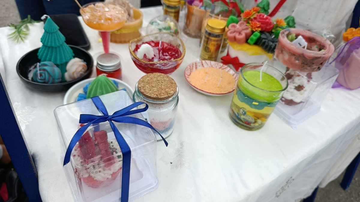 ZumarGye's tweet image. En la clausura de los talleres productivos 2025 de ZUMAR Plaza Casuarina, los usuarios muestran al público sus mejores creaciones.
La Alcaldía abre camino a los emprendedores en la Ciudad de Todos.
#Guayaquil 
#ConstruyendoLaCiudadDeTodos