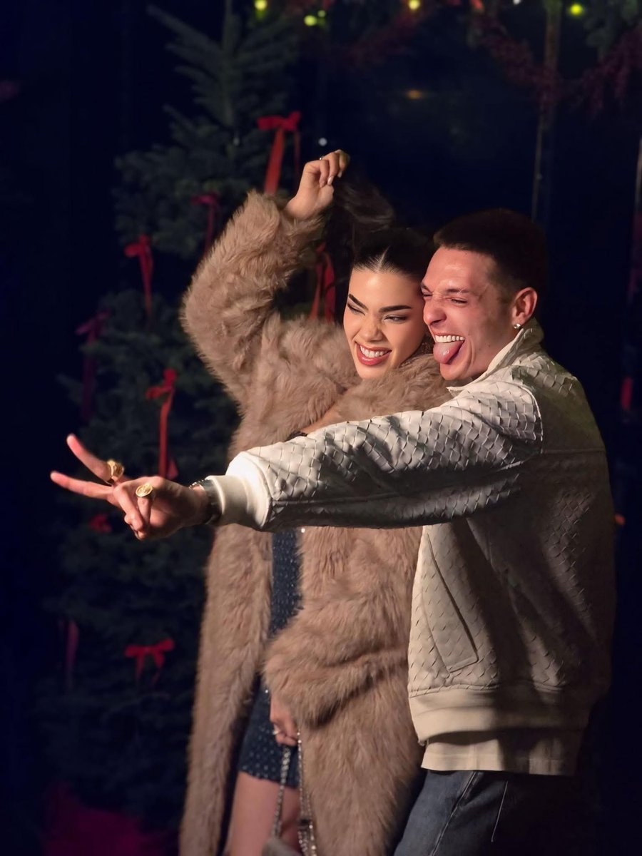 Kenia y Hassan. 🎄❤️