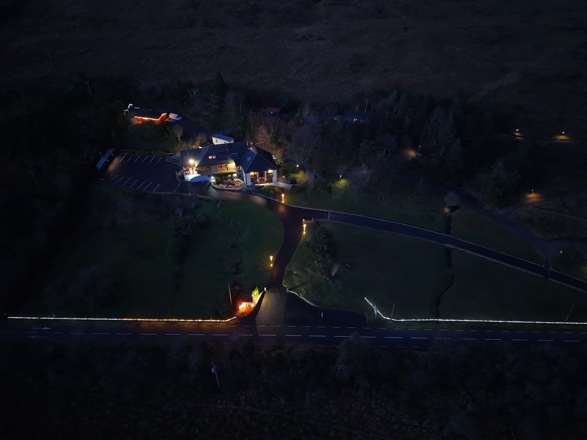 KylemoreHotel's tweet photo. Christmas 2025 is getting closer https://t.co/bp9bwDlmaM