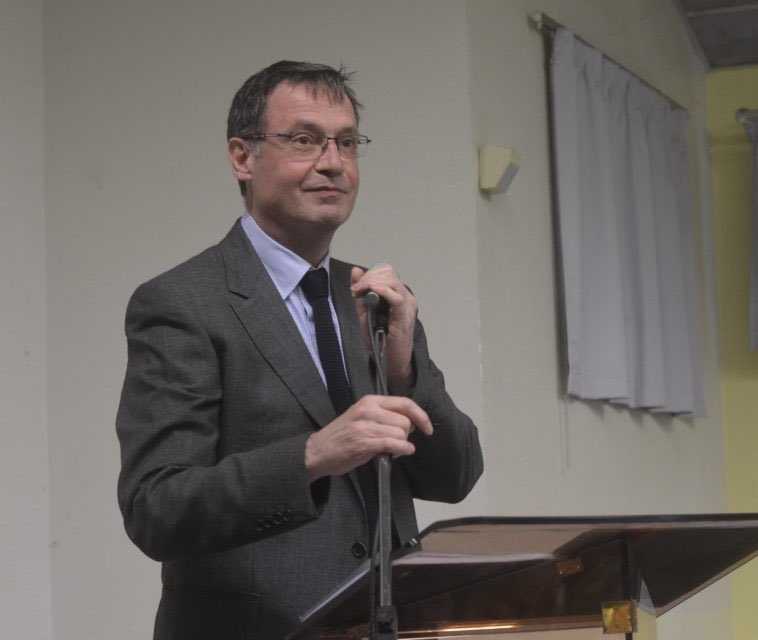 BastionMediaFR's tweet image. 🔴🇫🇷 𝗔𝗟𝗘𝗥𝗧𝗘 𝗜𝗡𝗙𝗢 — Contraint par la justice de célébrer le mariage d’un ÉTRANGER sous OQTF, le maire de Chessy, Olivier Bourjot (DVD), et ses adjoints DÉMISSIONNENT.

« C’est le monde à l’envers », écrit Olivier Bourjot, dénonçant une contradiction entre les obligations…