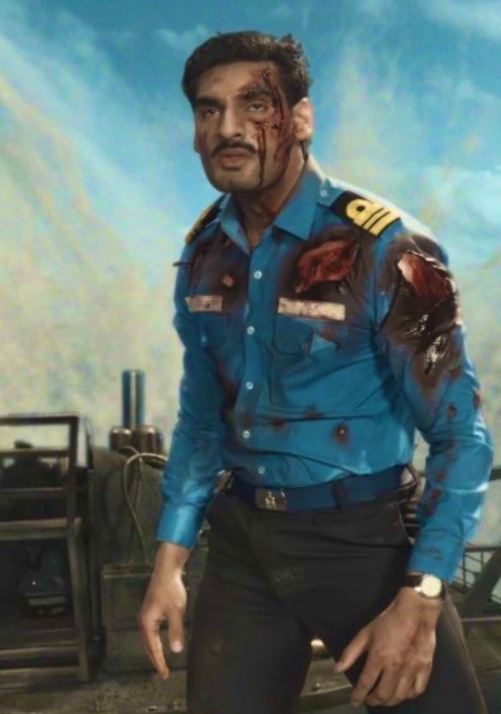 Dhuandhaar's tweet image. Name a bigger downgrade