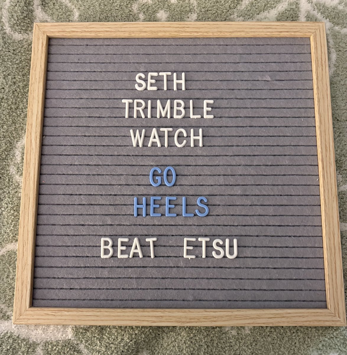 amynoelle24's tweet photo. Sweet and simple! We’re on #TrimbleWatch! Game Day for @UNC_Basketball !!! #GDTBATH #GoHeels #BeatETSU 🩵🎄🩵🎄🩵 https://t.co/WEevmS5AuC
