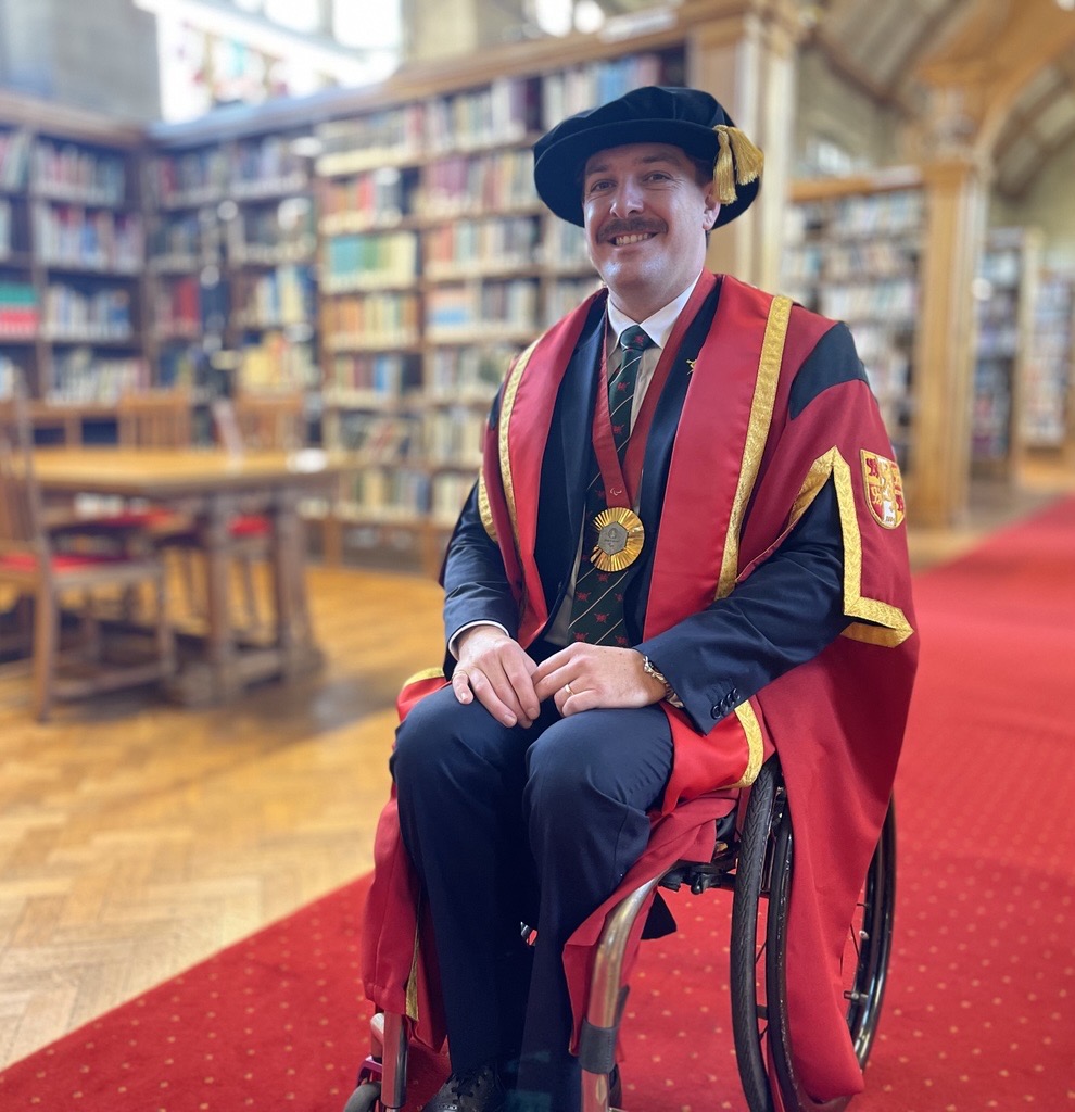 BangorUni's tweet image. Paralympic gold medallist and Bangor alumnus Benjamin Pritchard PLY received an Honorary Doctor of Science today. His journey is one of resilience, excellence and inspiration. 

#BangorGrad