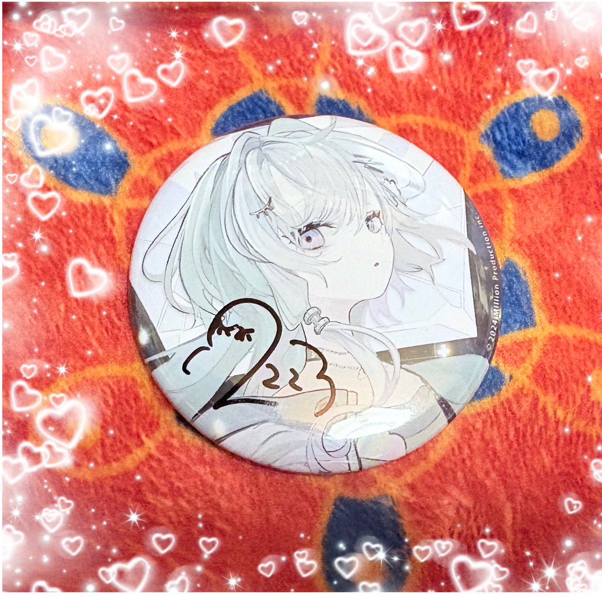 直筆サイン入りの缶バッジ入ってた！！ こちらこそいつもありがとうね