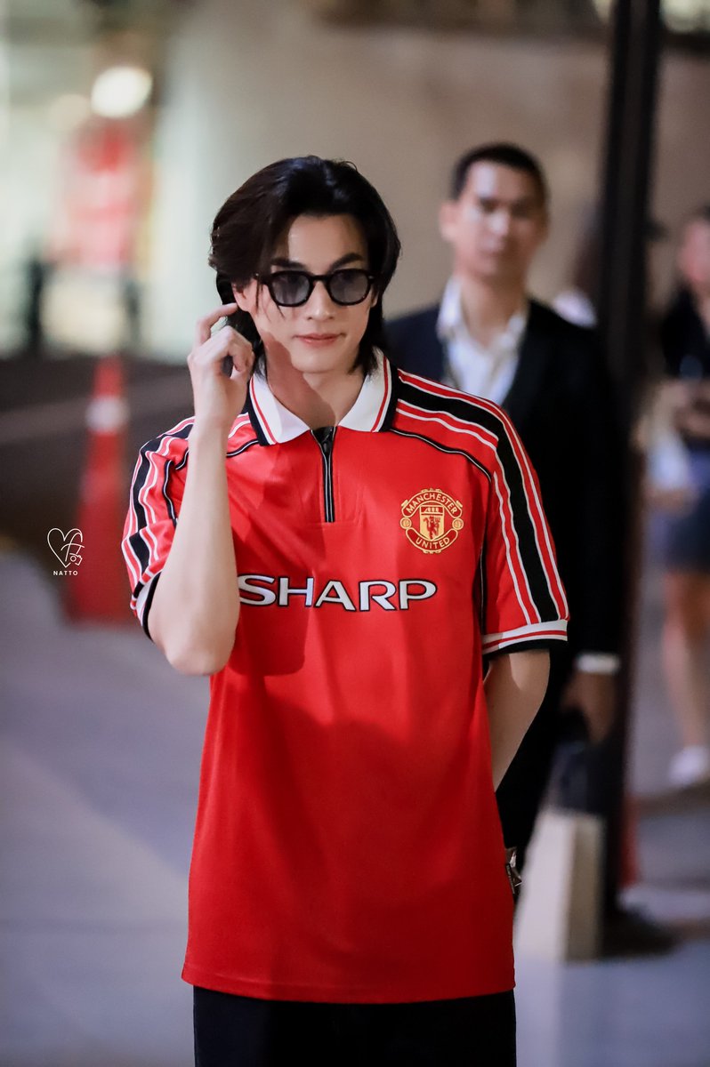 NATTCattleya's tweet photo. อยากจะเครซี่ ลูกแม่หล่อมั่กกกก 🫠🫠

GULF​ THHEADLINES AW

#Gulfkanawut #กลัฟคณาวุฒิ
#PersonOfTheYearAwards2025
♡
#NATTOXGULF https://t.co/03wofeu7hu