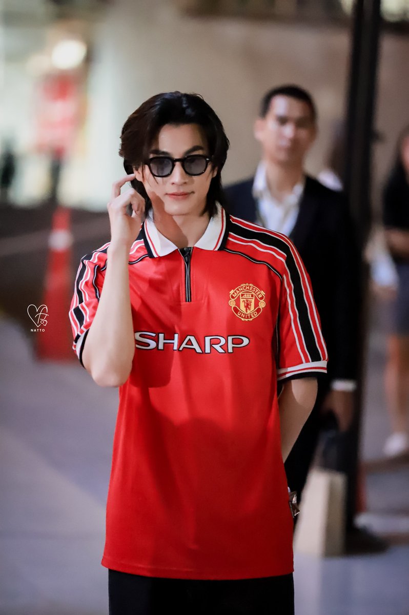 NATTCattleya's tweet photo. อยากจะเครซี่ ลูกแม่หล่อมั่กกกก 🫠🫠

GULF​ THHEADLINES AW

#Gulfkanawut #กลัฟคณาวุฒิ
#PersonOfTheYearAwards2025
♡
#NATTOXGULF https://t.co/03wofeu7hu