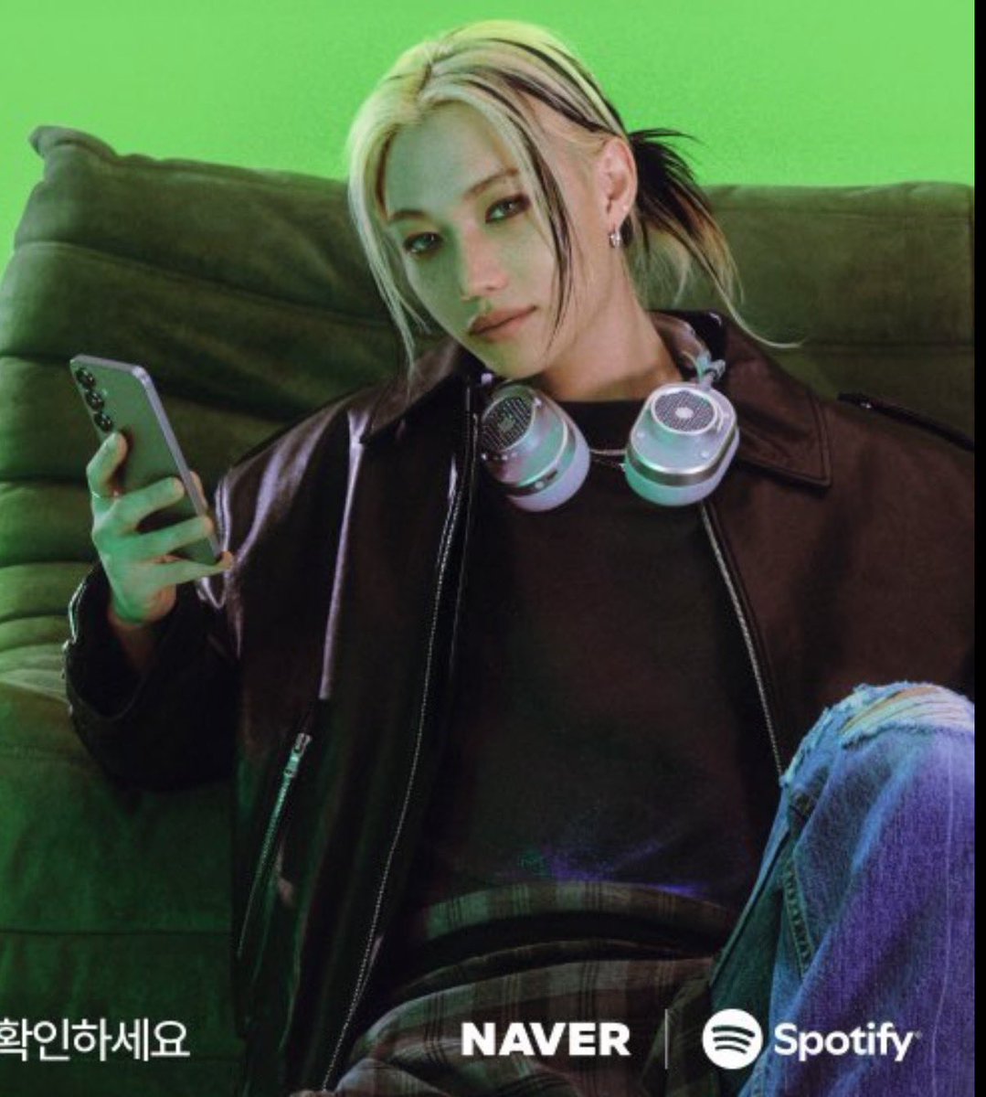 YONGLlXIE's tweet image. prettiest rockstar