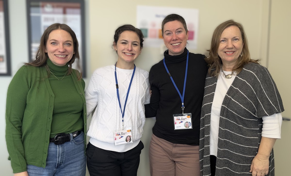 WomensCenterorg's tweet image. Welcome to our newest cohort at The Women’s Center! 🎉

They begin clinical training this week—learning, growing, and serving clients in need, especially those who are low-income and uninsured. 💙

#MentalHealth #Counseling #OrientationWeek #CommunityCare