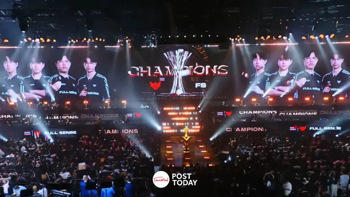 งื้อออ ข่าวของ #Tokyogurl กลบหมดเลย งั้นขออาศัยช่วงที่โดนดึงแสงไปประกาศว่า

FULL SENSE สร้างประวัติศาสตร์คว้าแชมป์ PUBG Global Championship 2025 ต่อหน้าแฟนไทย ชนะ 4 จาก 18 เกม คว้าแชมป์โลกและเงินรางวัลกว่า 15.7 ล้านบาทตอกย้ำศักยภาพอีสปอร์ตไทยบนเวทีโลก