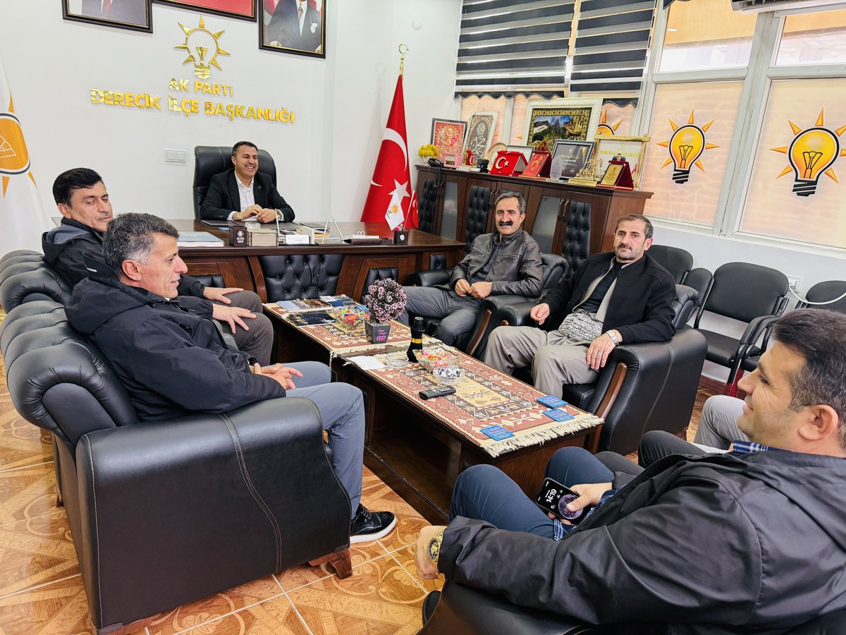 📍 AK Parti Derecik İlçe Başkanlığı…

Yönetim kurulu toplantımızda ilçemizde yürütülen çalışmalar ile sahadaki ihtiyaçları değerlendirdik. İlçemizin gelişimi adına önümüzdeki sürecin yol haritasını istişare ettik.

Birlik ve uyum içerisinde hizmet etmeye devam ediyoruz.