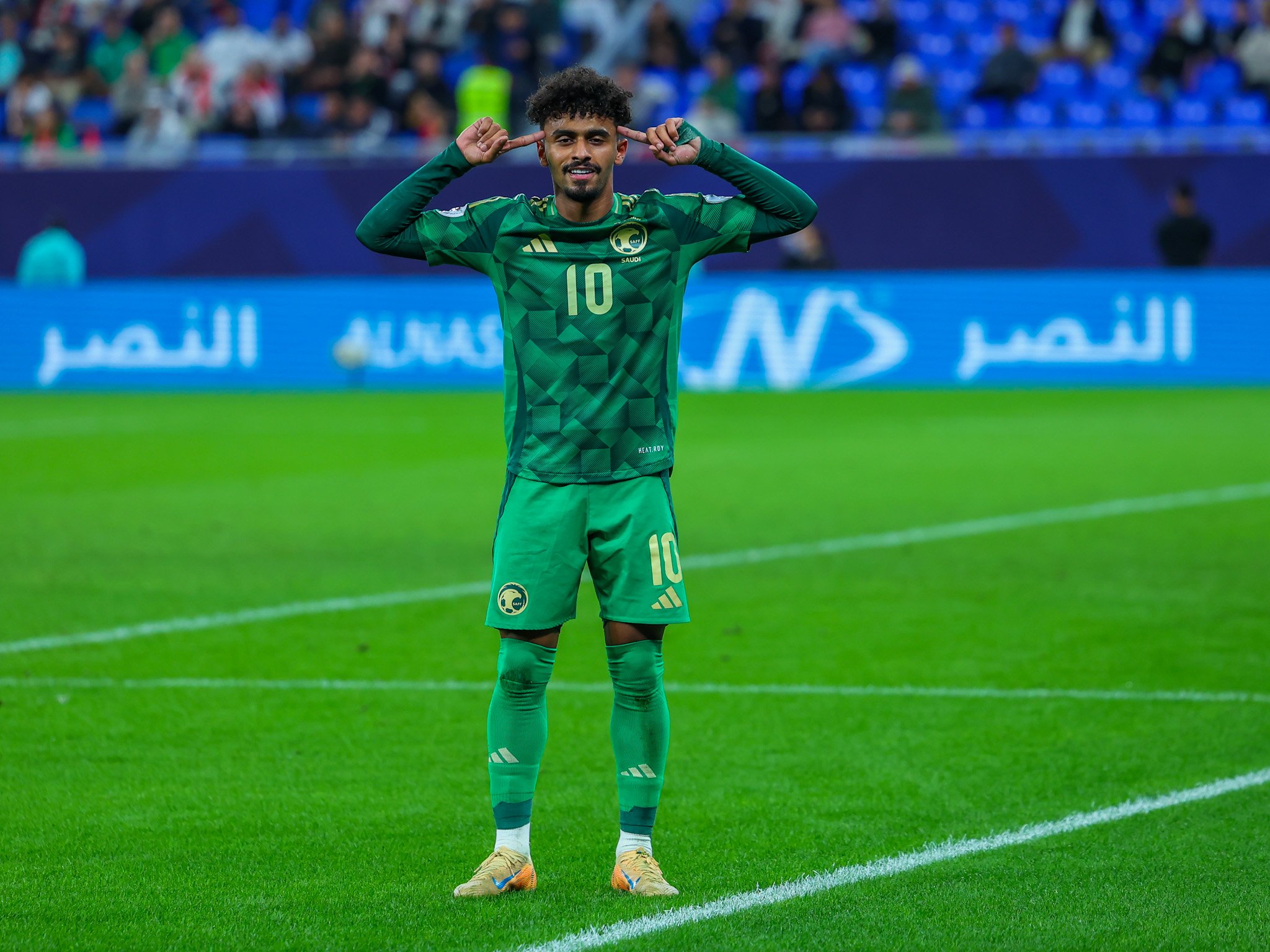 فرحة سعودية بالثنائية #السعودية_العراق 