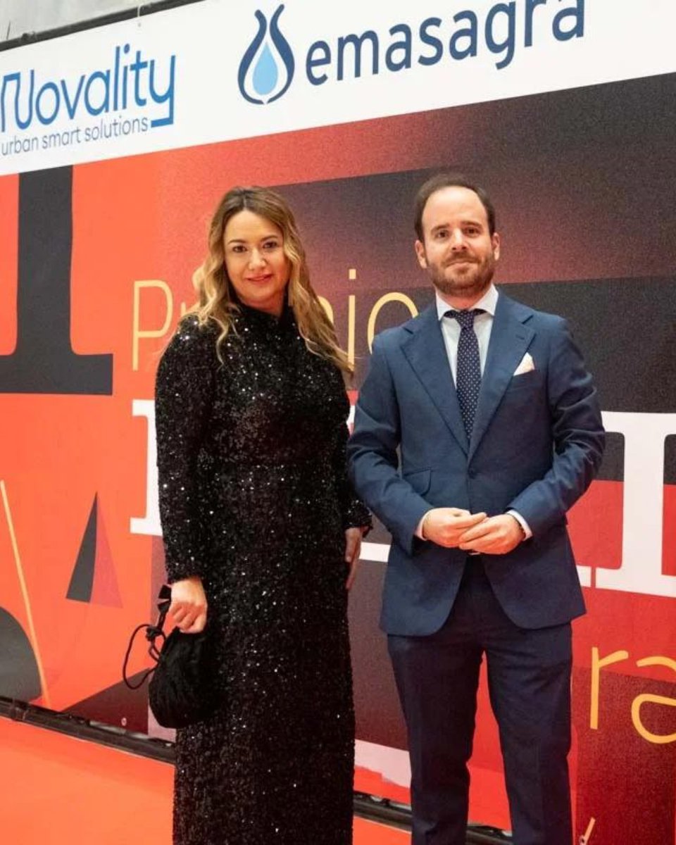 NovalityES's tweet photo. Orgullosos de patrocinar los #PremiosIDEALES Granada, un encuentro que reconoce talento, innovación e impacto positivo. Reafirmamos nuestro compromiso con #Granada y con impulsar ciudades más sostenibles y conectadas. Enhorabuena a los premiados y gracias a @ideal_granada. https://t.co/doS4tjfiqA