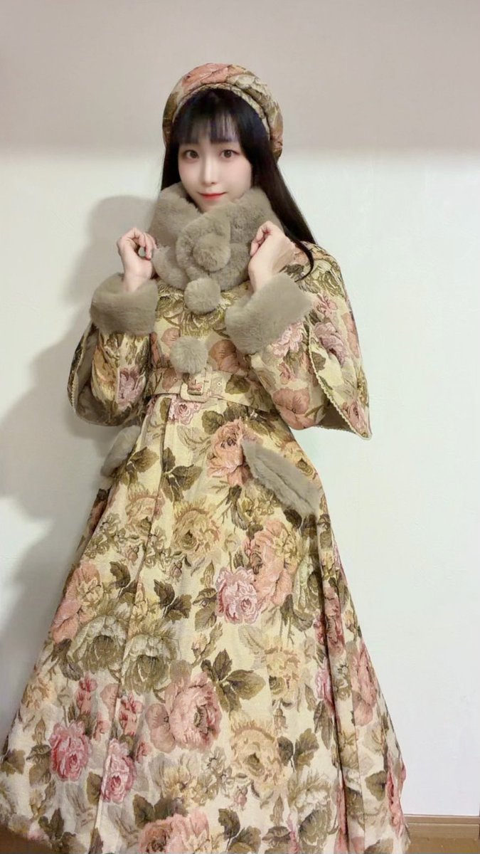 しまむら　くる実　ノエルドメモワール　ゴブランコート　ベージュ　ティペット しまむら くる実 ノエルドメモワール ゴブランコート ベージュ S
