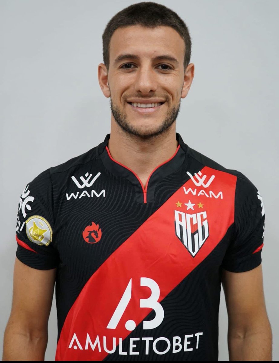 El delantero profesional Leandro Barcia jugará en la selección absoluta de Florida.
El floridense ex Nacional, Rentistas, Goias, Sport Recife, Atlético Goianiense, Defensor Sporting, Cerro, entre otros, jugará la Copa de Selecciones a la orden de Mauricio Ferreri.<a href="/exitorama/">C.W.33 RADIO FLORIDA</a>
