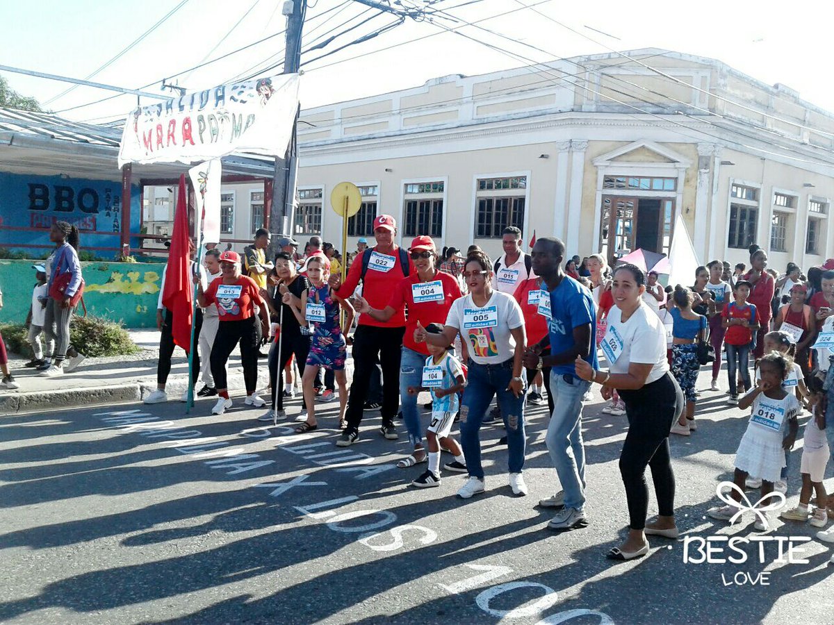 Se realiza hoy el MaraPalma 2025 con la participación de las diferentes instituciones educativas del municipio.#PalmaSoriano.
