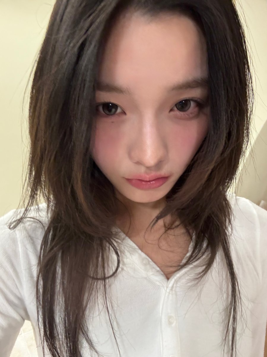 picsillit's tweet image. iroha weverse update