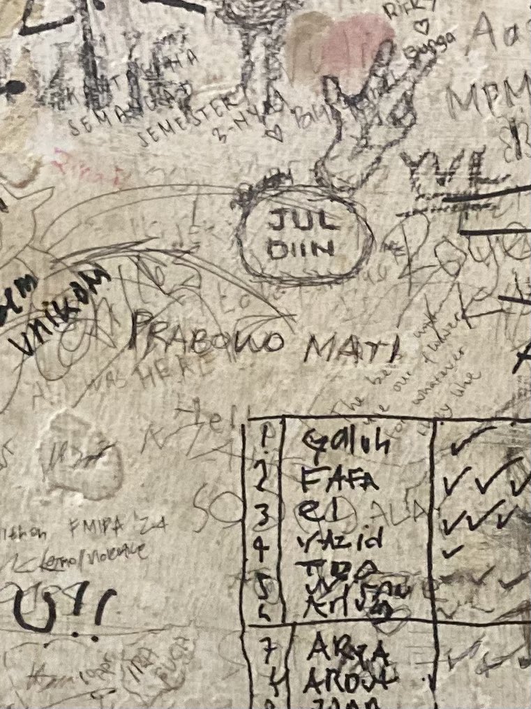 just a magelangan at add, but if you look closer...