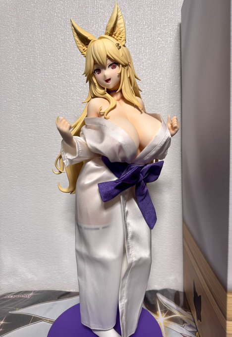 馬鹿でかえちえちフィギュアが届きました いいですね!ええ! 2Lペットが約30センチだからさらに頭一つ飛び出て耳があるからちょーデカいよなっ