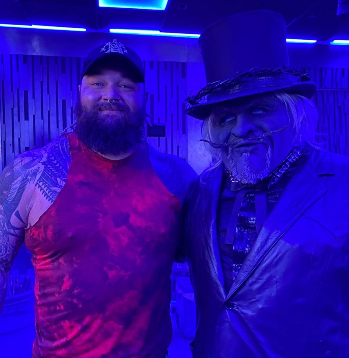 WrestlingWCC's tweet image. Bray Wyatt and Uncle Howdy in 2022 ⭕️