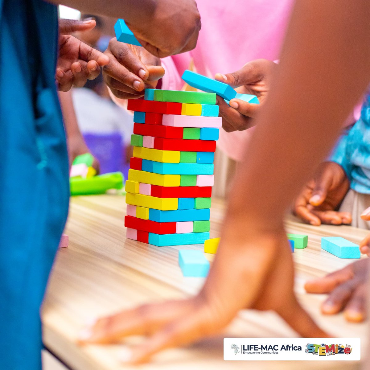 LifeMacAfrica's tweet photo. Join us in empowering the next generation: https://t.co/kP14F0URbh

#LIFEMACAfrica #STEMize #EmpoweringCommunities https://t.co/BlXuyVvpUc