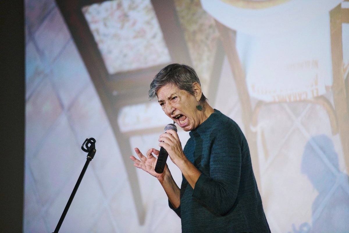 El Cargol tweet media