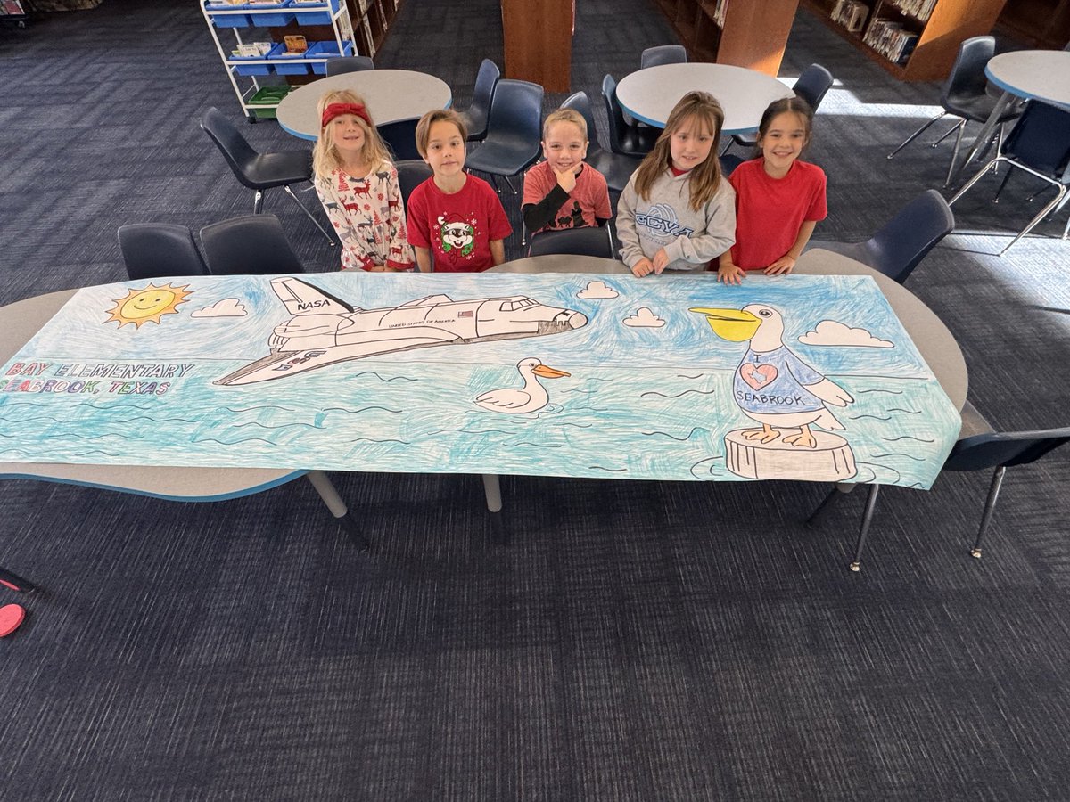 Bay Library- Mrs. Hochevar tweet media