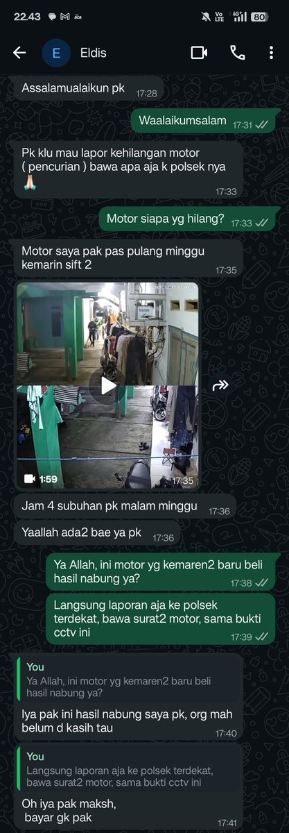 Widino's tweet photo. Duh kenapa si orang baik banyak cobaannya. Tadi sore dikabarin sama ni anak, motornya yg belum lama dibeli kemalingan di kontrakannya. Malingnya 2 orang yg satu pake seragam ojol.

Ya Allah, padahal dia tuh lama bgt nabung demi buat beli motor, eh kemalingan 😭 https://t.co/5FGPLemrl0