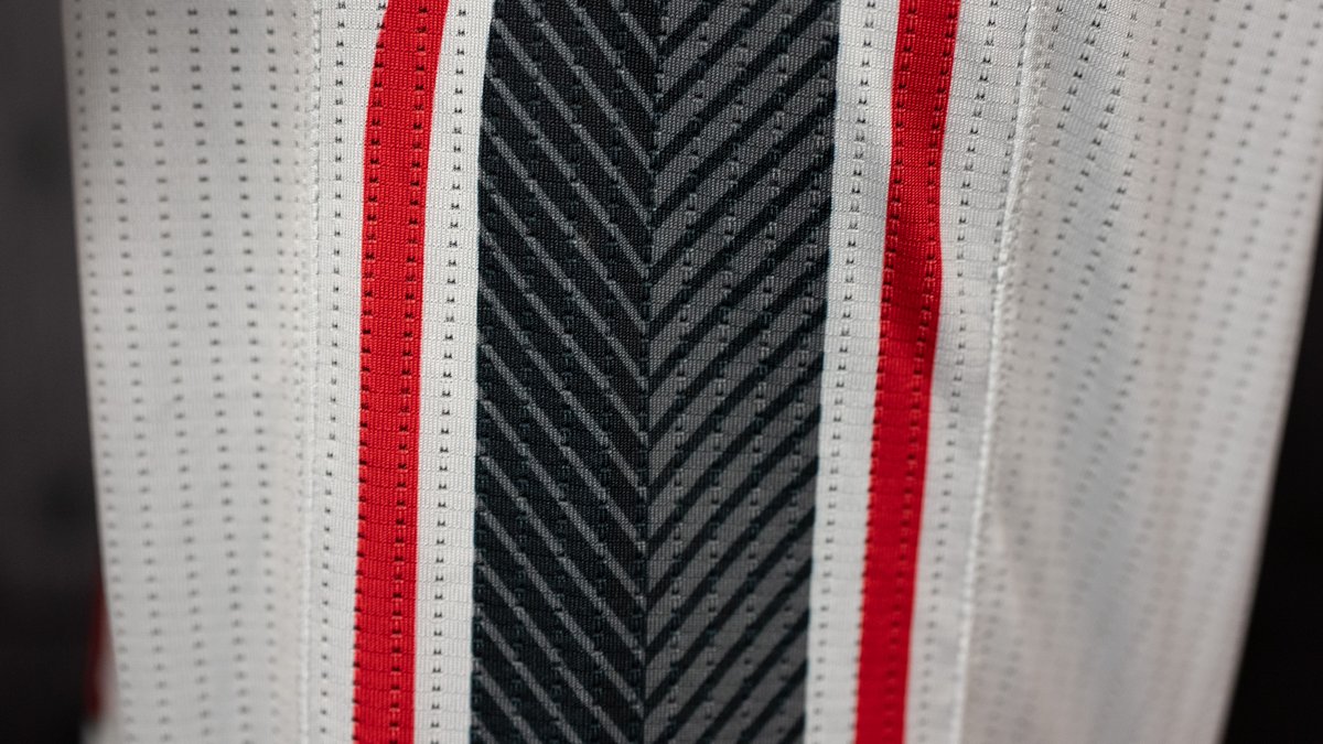 SIUE Hoops tweet media