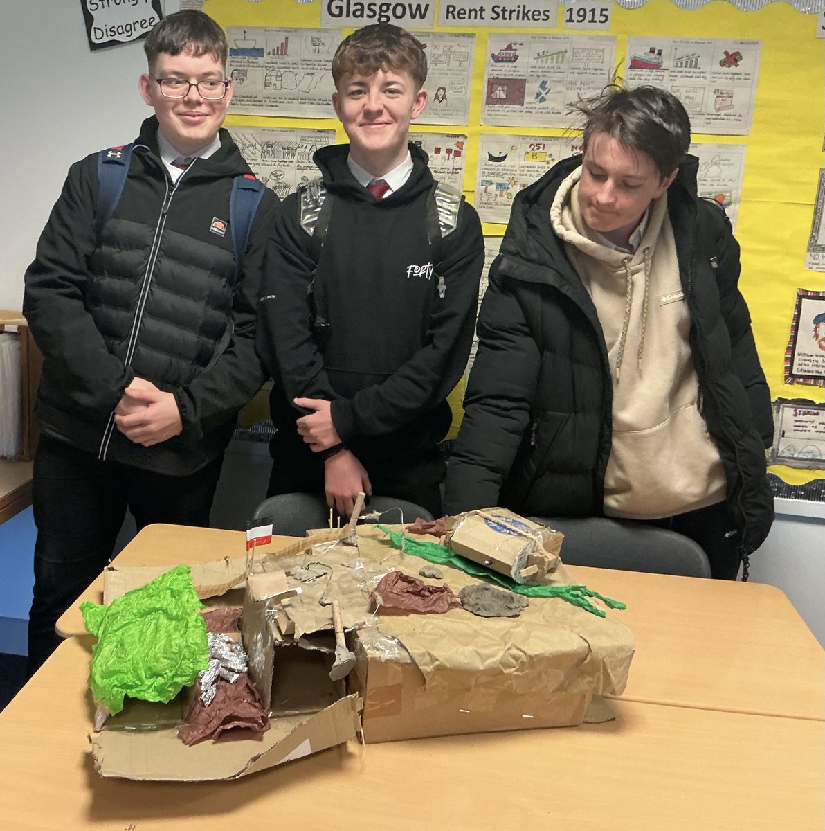 castlemilk_high tweet media