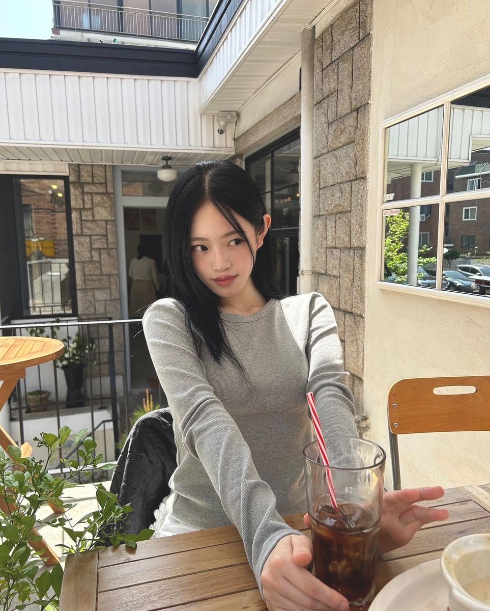 The L1ve Girl Group Global tweet media