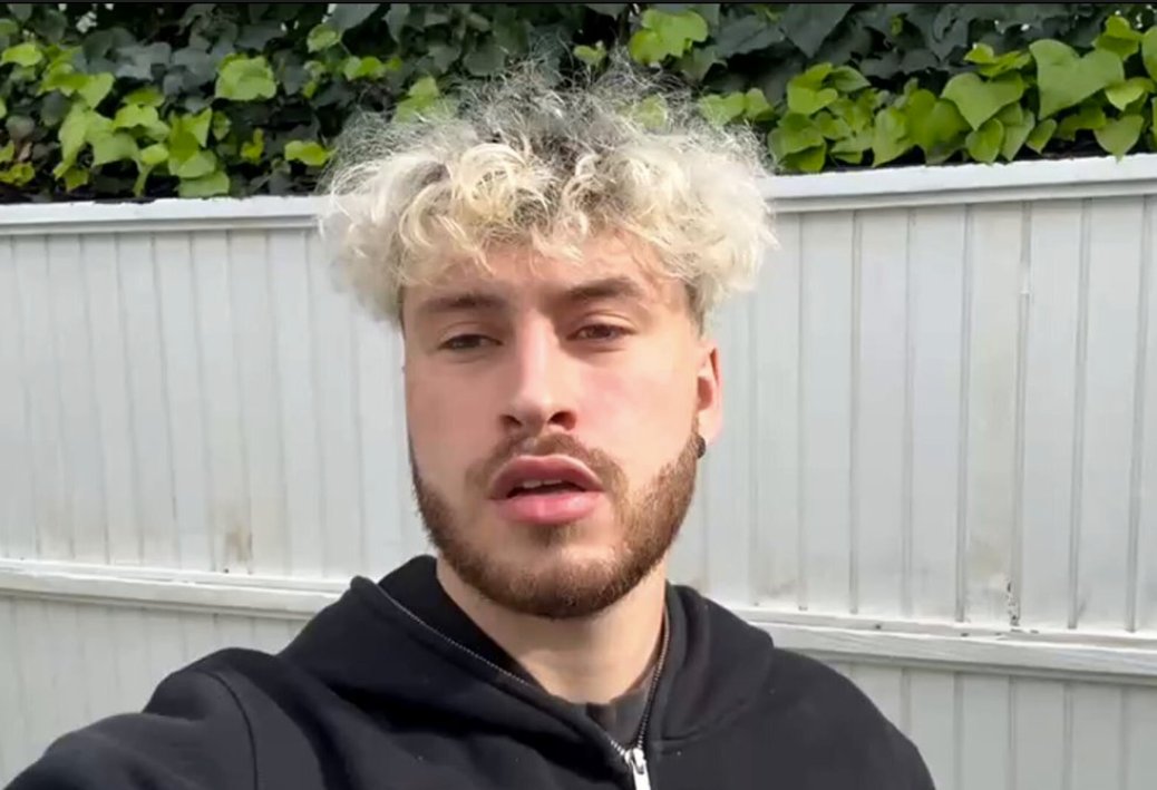 Trait Tuesday #1: TG’s Hideout

inspired by the location of the infamous TG mental breakdown video.

this is one of the backgrounds that I created earlier for his his honorary Skrumpet (see below).

we love TG. DN