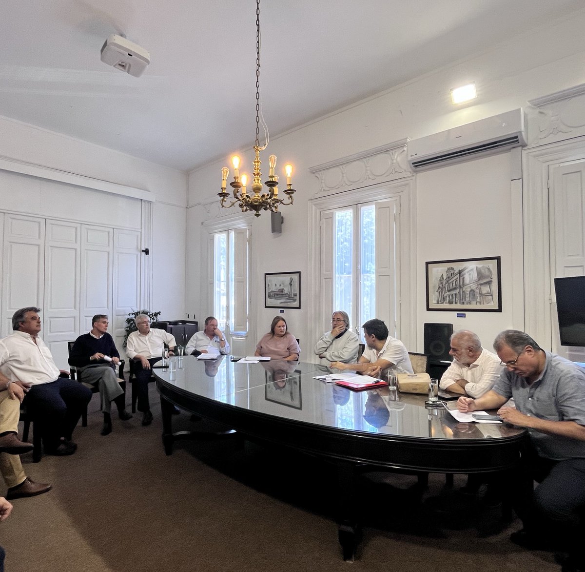 Intendencia de San José | Comisión de Vivienda <a href="/SenadoUy/">Senado Uruguay</a> 

Nuestra visita  puso el foco donde debe estar:
Romper inercias institucionales y coordinar esfuerzos locales es clave para transformar datos en soluciones reales. Es el desafíos estructural más profundos del país. 🇺🇾🏡