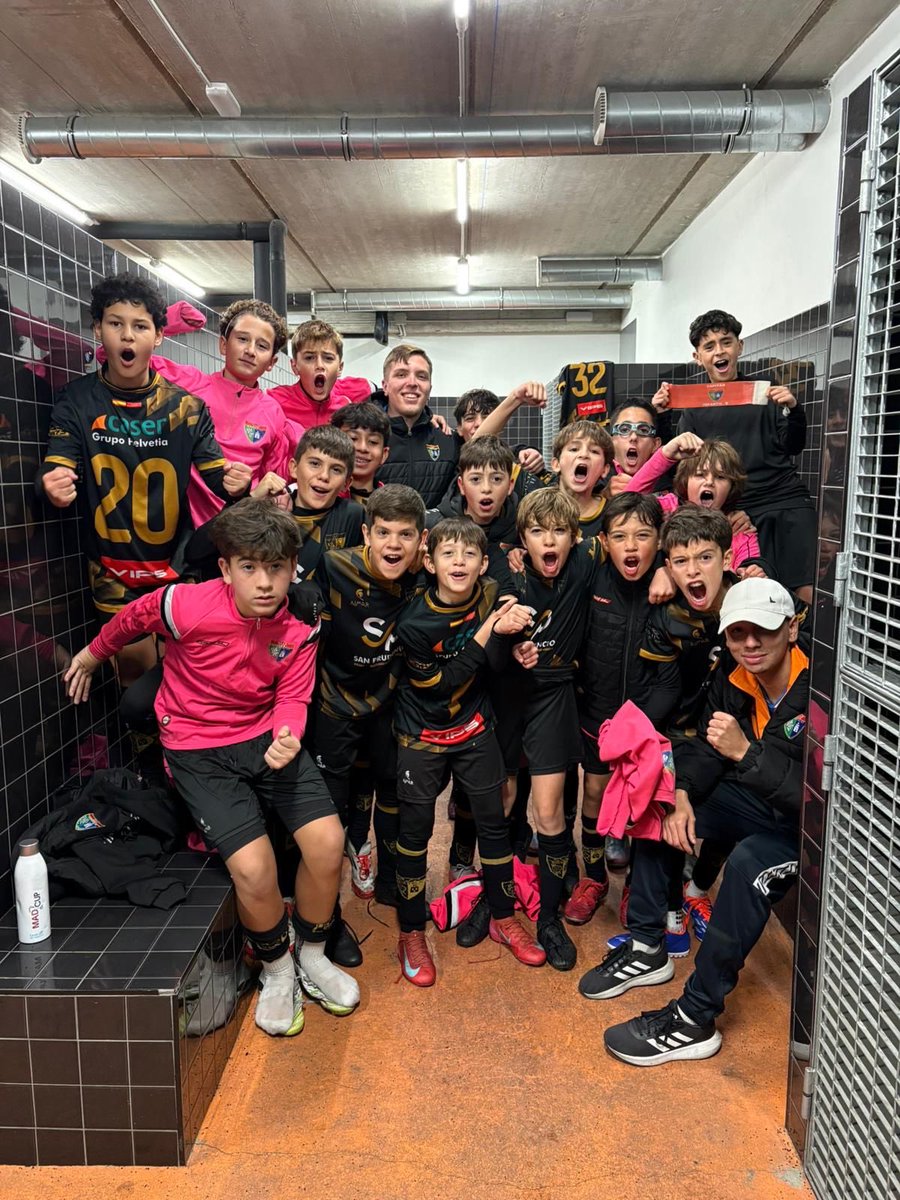 🖤💛 El Infantil F lo dio todo en el campo ⚽
Partido lleno de esfuerzo, actitud y compañerismo, compitiendo de principio a fin y demostrando el trabajo diario. ¡Seguimos aprendiendo y disfrutando del fútbol! 💪🔥

#VamosMorata
