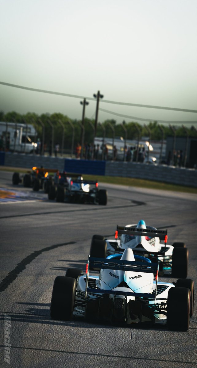 RaikiriWolf's tweet image. Happy iRacing New Year!!! 📸