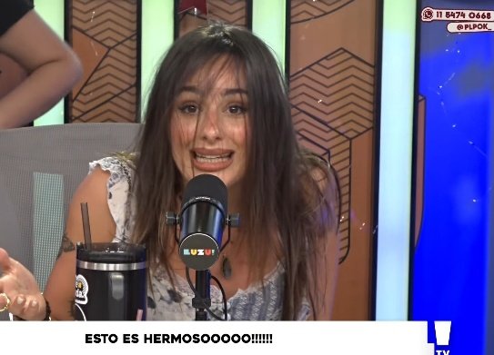 NO SE QUE PASO PERO POR DIOS LA ADRENALINA Y ESO QUE A MI NO ME BESARON 
#margeliters
