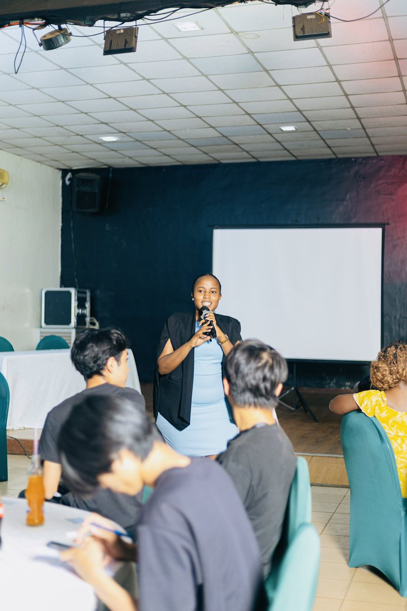 Amutuhaire Maryln tweet media