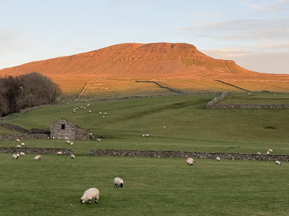 Today's sunset on Pen y Ghent