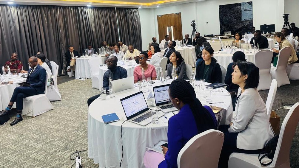 JicainRwanda's tweet photo. ABE Initiative Workshop in Kigali Strengthens Business Collaboration

On December 13, 2025, the second in-person workshop of the year was held in Kigali under the 
African Business Education (ABE) Initiative for Youth, a program that supports master’s degree studies and internships. The workshop brought together over 50 participants, including 20 participants from Japan and other African countries who joined online. 

A key highlight of the workshop was the presentation by 11 ABE Initiative Ex-participants, who shared progress on their business proposals. These proposals were refined in collaboration with Japanese companies and stakeholders, marking a new activity introduced under the initiative this year to strengthen practical business engagement.

In his closing remarks, the Vice President of the Kobe Institute of Computing (KIC) congratulated the ABE Initiative Ex-participants and offered advice to the business proposal owners. He emphasized three key aspects valued by Japanese companies: honesty as idea creators, punctuality and fairness, and boldness. He noted that sincerity would continue to earn the trust of Japanese partners.

JICA reaffirmed its commitment to supporting the ABE Initiative as a platform for developing young 
@kic_twit #Japan #Rwanda #ABEInitiative @PSF_Rwanda
