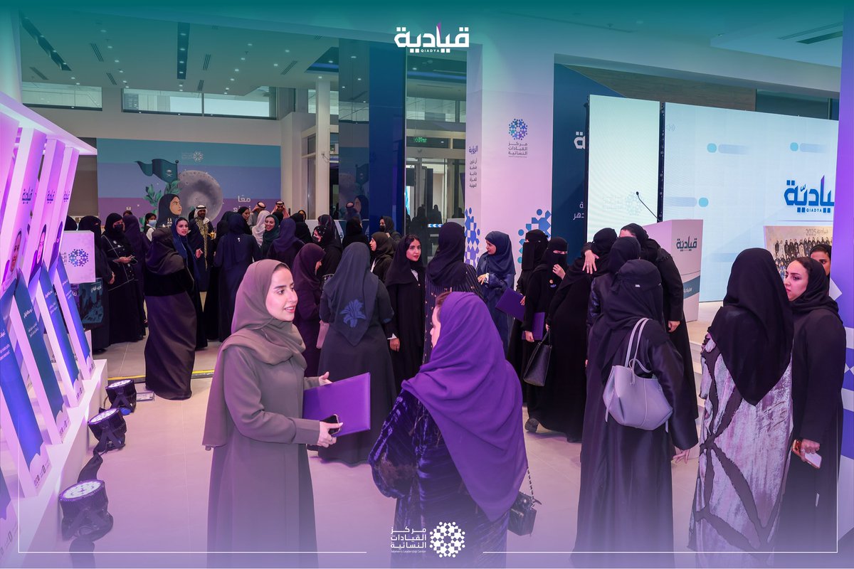 WLCorg's tweet image. ليست نورة بنت عبدالرحمن اسمًا يُستحضر بوصفه مسمّى فحسب، بل قصة وطن، ورمزًا راسخًا للحكمة والقيادة.

وكما قال الملك المؤسس – طيب الله ثراه –:
«أنا أُخو نورة»،
كانت صاحبة رأيٍ مسموع، وكلمةٍ يُستند إليها،
تشجّع، وتُلهم، وتفتح الأبواب.

ومن هذا الإرث القيادي، نستحضر اليوم روح نورة…