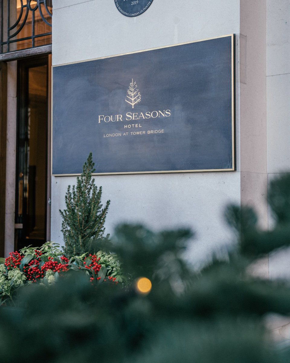 FSLondon Tower Bridge tweet media